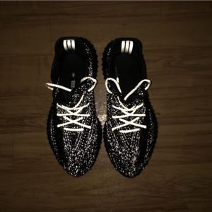 SOLD - Adidas Yeezy Boost 350v2 Black Reflective